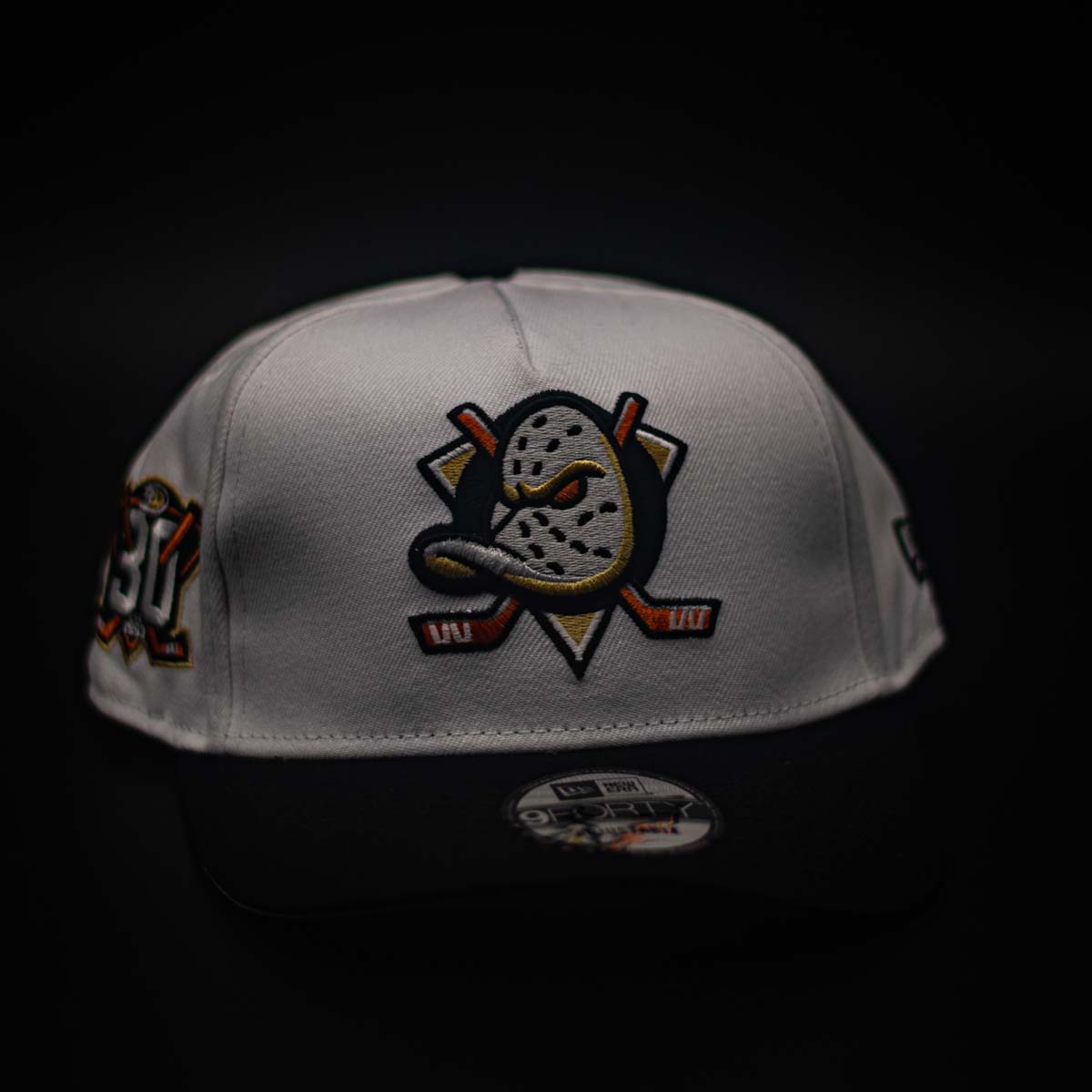 NEW ERA 9FORTY A-FRAME NHL ANAHEIM DUCKS 30TH ANNIVERSARY CHROME TWO TONE EDITION
