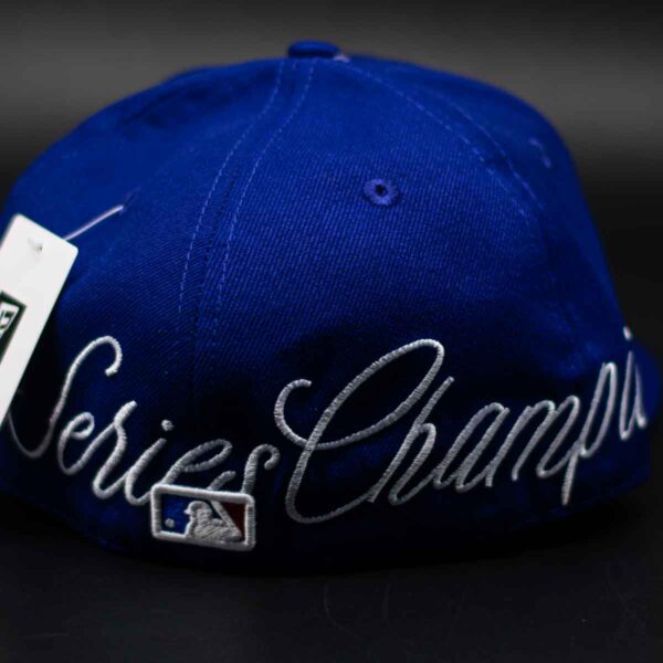 NEW ERA 59FIFTY MLB LOS ANGELES DODGERS WORLD SERIES CHAMPIONS SIDE PATCH - ROYAL BLUE - Imagen 5