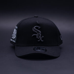 NEW ERA 9FORTY MLB A-FRAME CHICAGO WHITE SOX 95 ANIVERSARIO EDICIÓN NEGRA