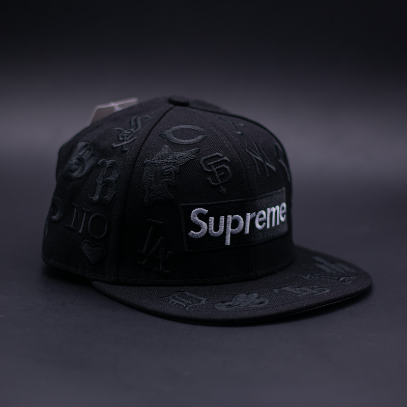 SUPREME X NEW ERA 59FIFTY MLB BOX LOGO ALL OVER BLACK - Imagen 2